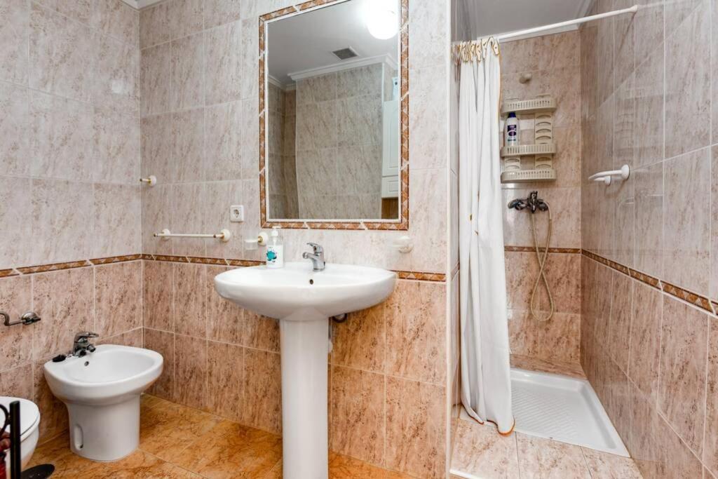 Apartment Ramon Gallud 204 Torrevieja Exterior photo