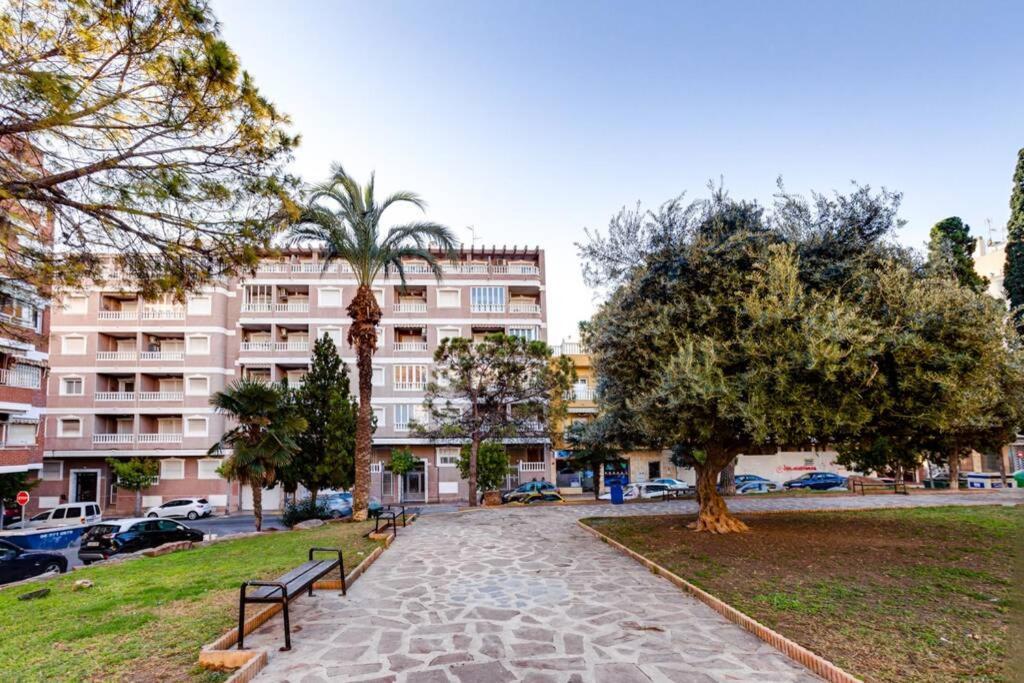 Apartment Ramon Gallud 204 Torrevieja Exterior photo